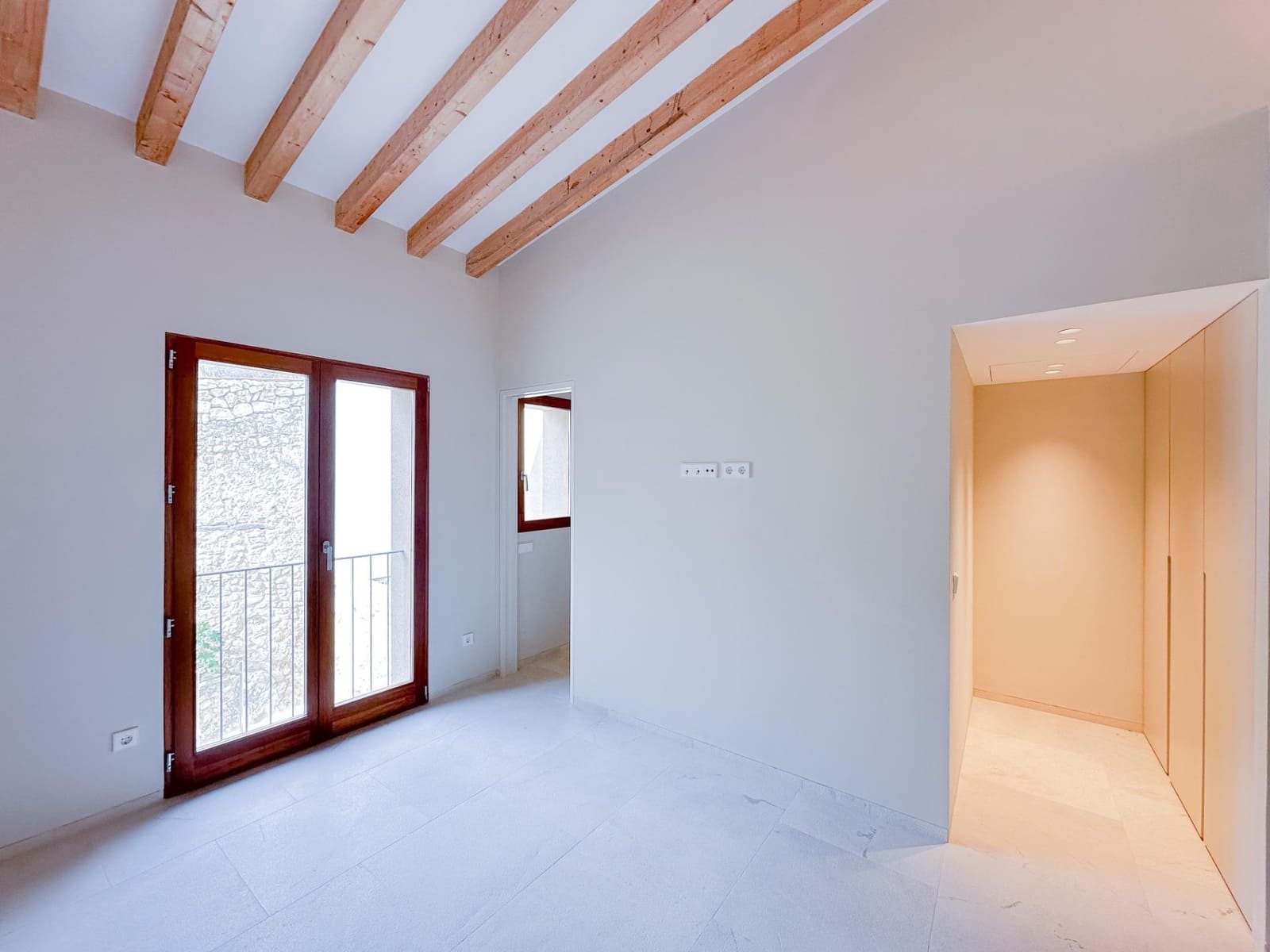 2 bedroom Townhouse for sale in Mancor de la Vall with pool - € 810,000 (Ref: 9666604)