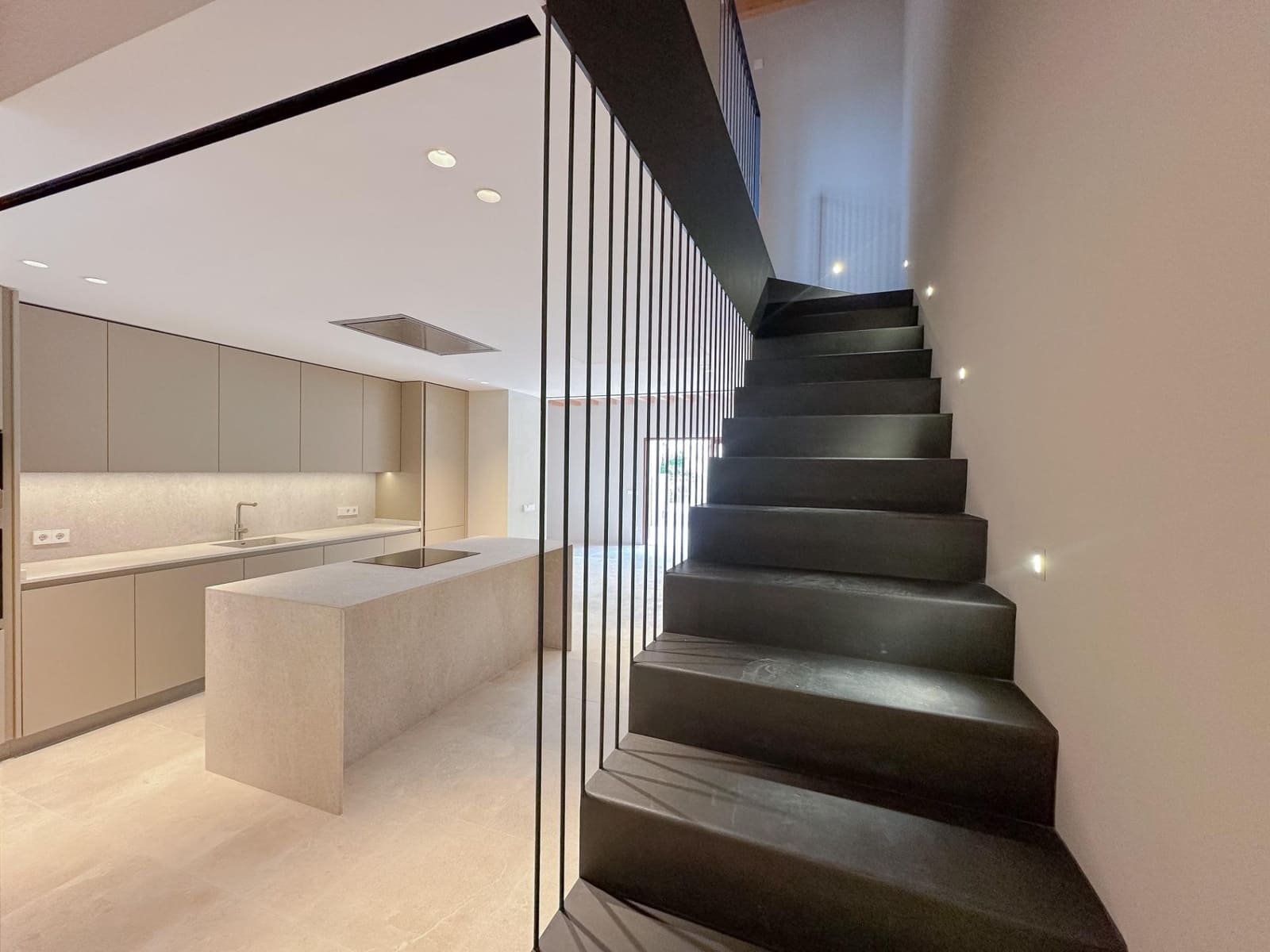 2 bedroom Townhouse for sale in Mancor de la Vall with pool - € 810,000 (Ref: 9666604)