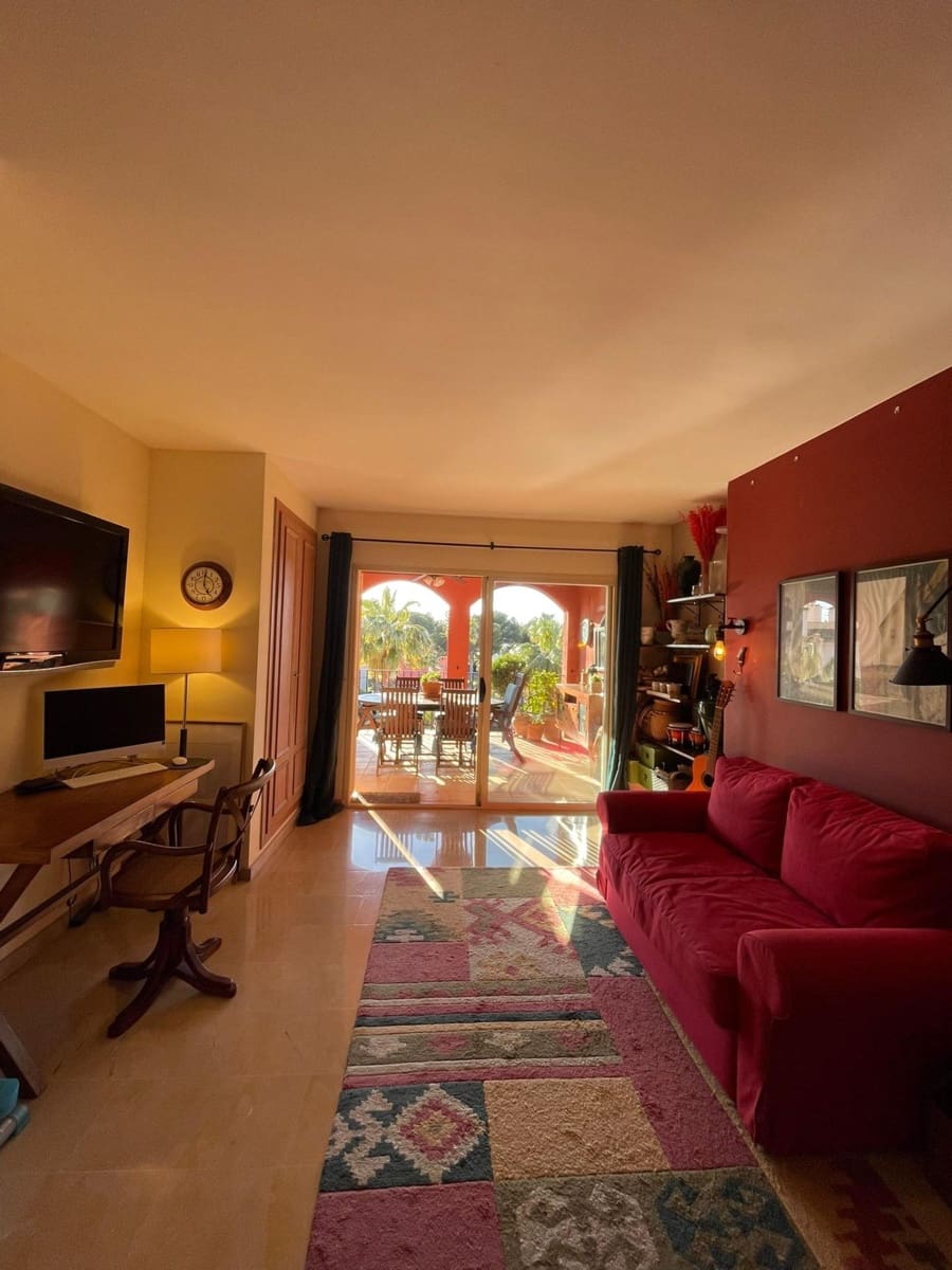 3 bedroom Penthouse for sale in Santa Ponsa with pool - € 1,640,000 (Ref: 9674317)