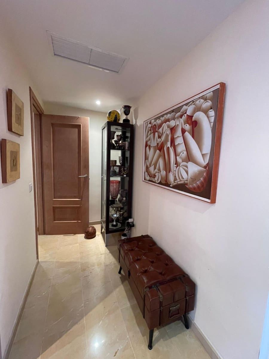 3 bedroom Penthouse for sale in Santa Ponsa with pool - € 1,640,000 (Ref: 9674317)