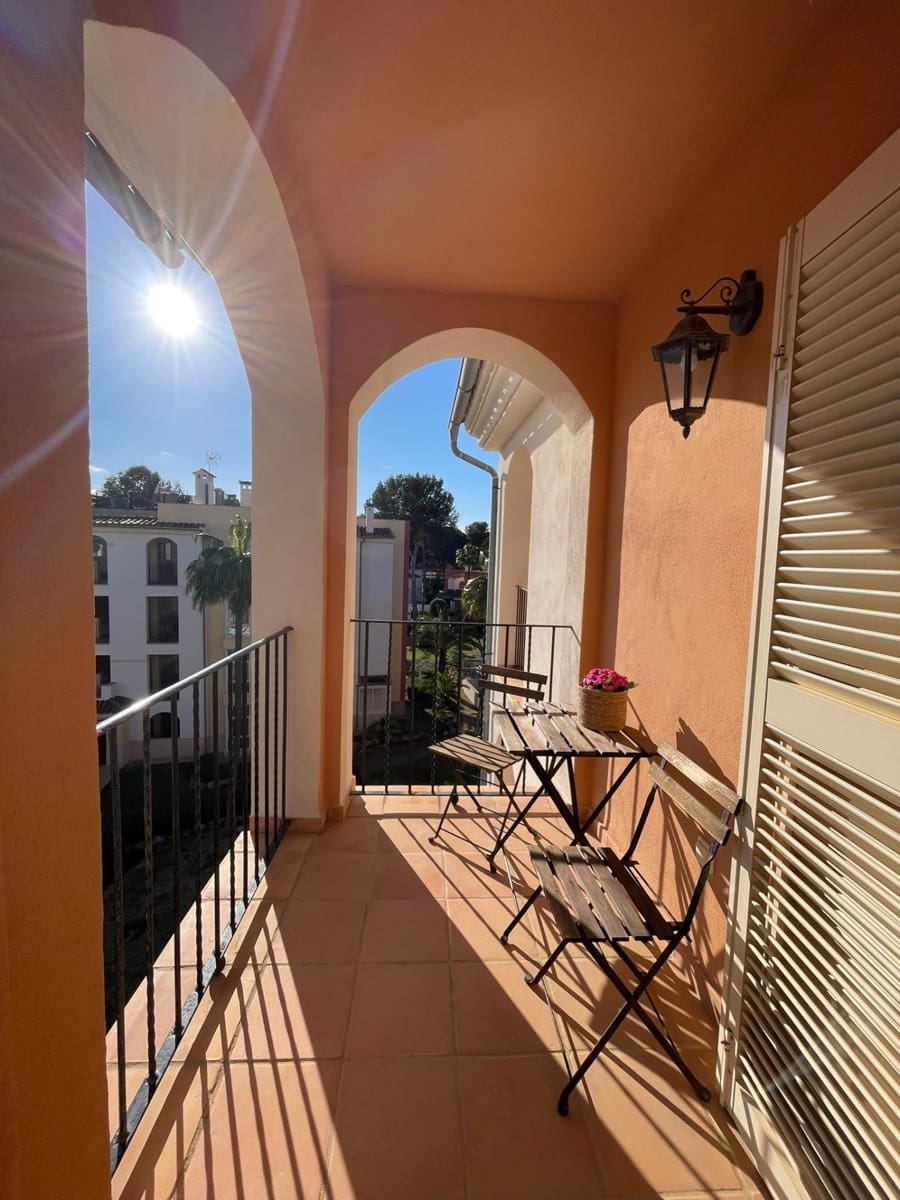 3 bedroom Penthouse for sale in Santa Ponsa with pool - € 1,640,000 (Ref: 9674317)