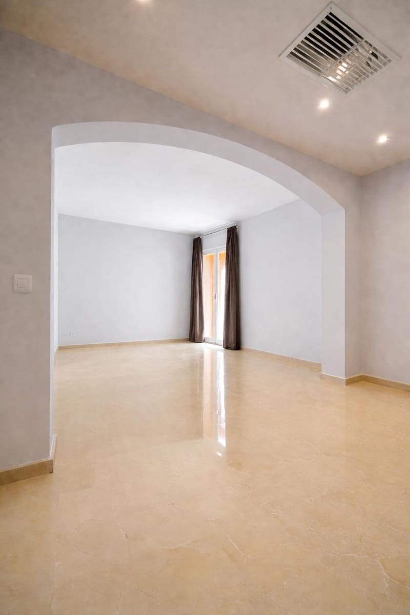 3 bedroom Penthouse for sale in Santa Ponsa with pool - € 1,640,000 (Ref: 9674317)