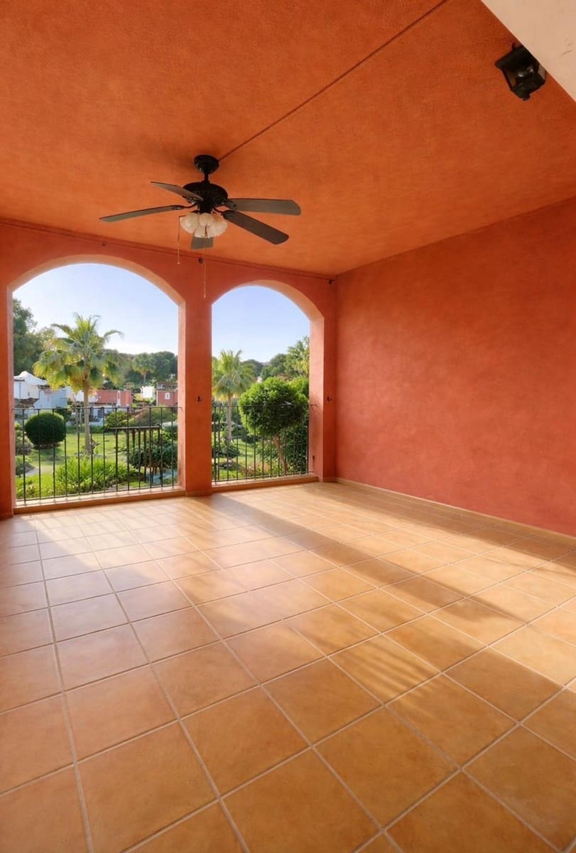 3 bedroom Penthouse for sale in Santa Ponsa with pool - € 1,640,000 (Ref: 9674317)