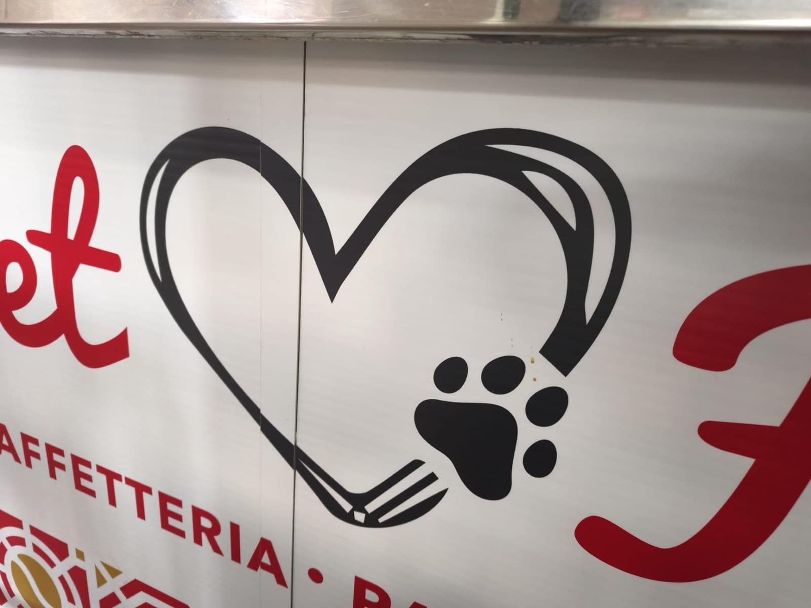 Commercial for sale in Palma de Mallorca - € 35,000 (Ref: 9690697)