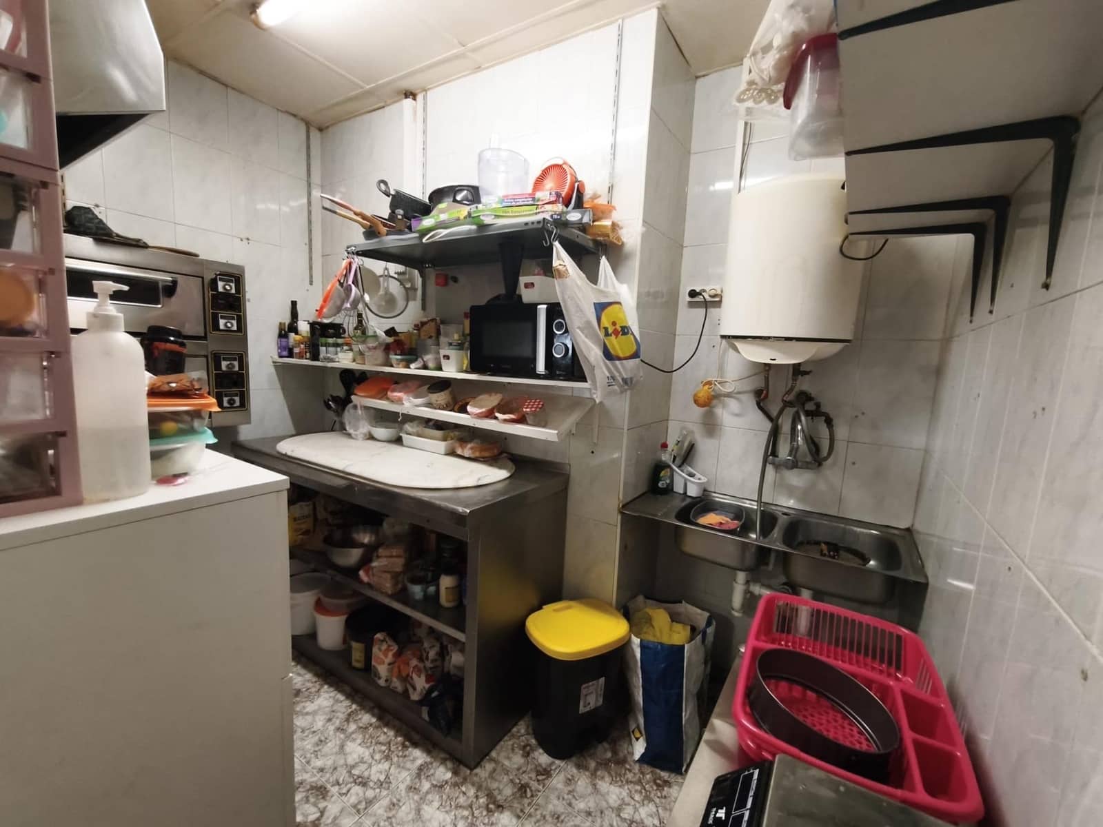 Commercial for sale in Palma de Mallorca - € 35,000 (Ref: 9690697)