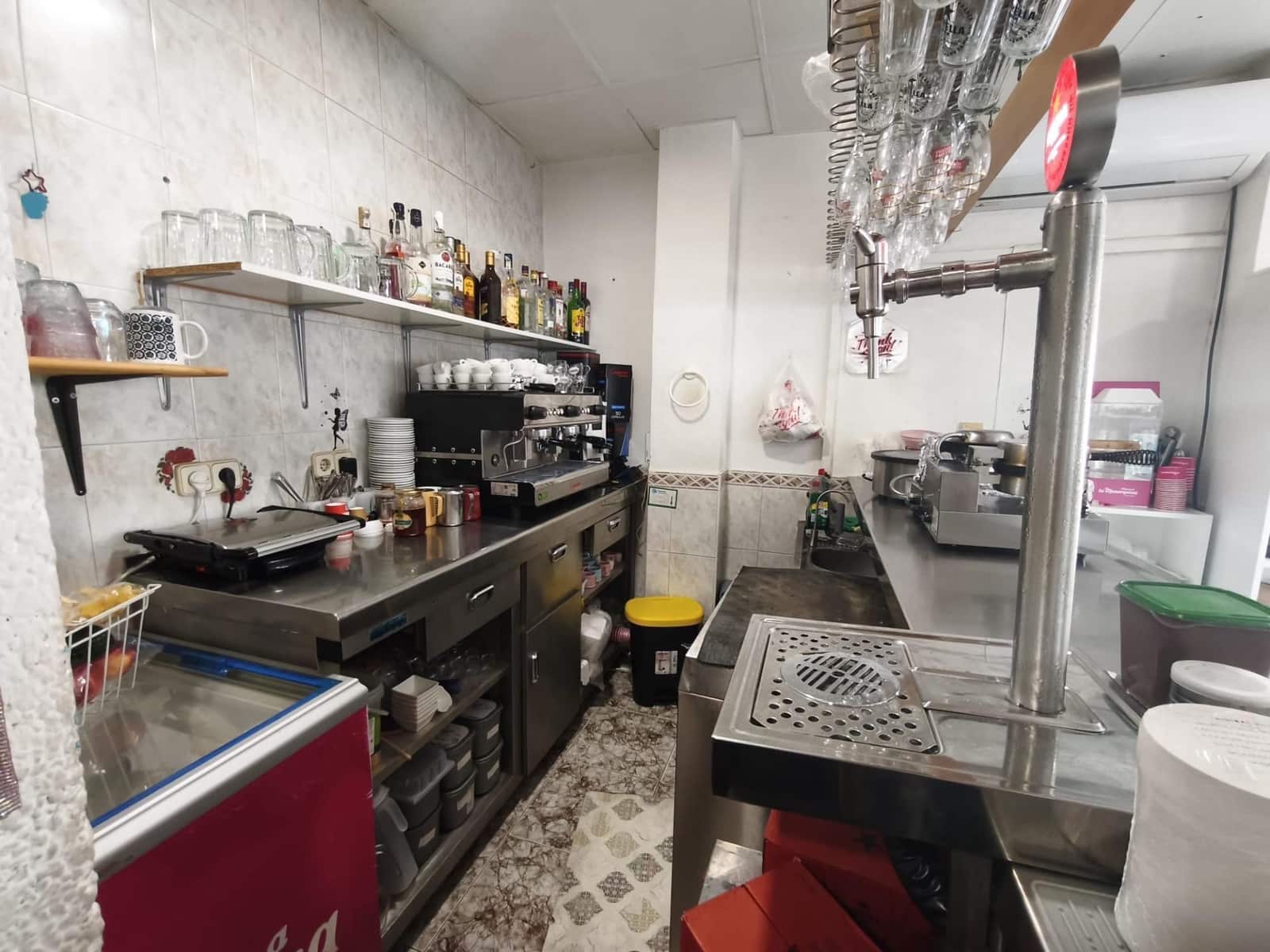 Commercial for sale in Palma de Mallorca - € 35,000 (Ref: 9690697)