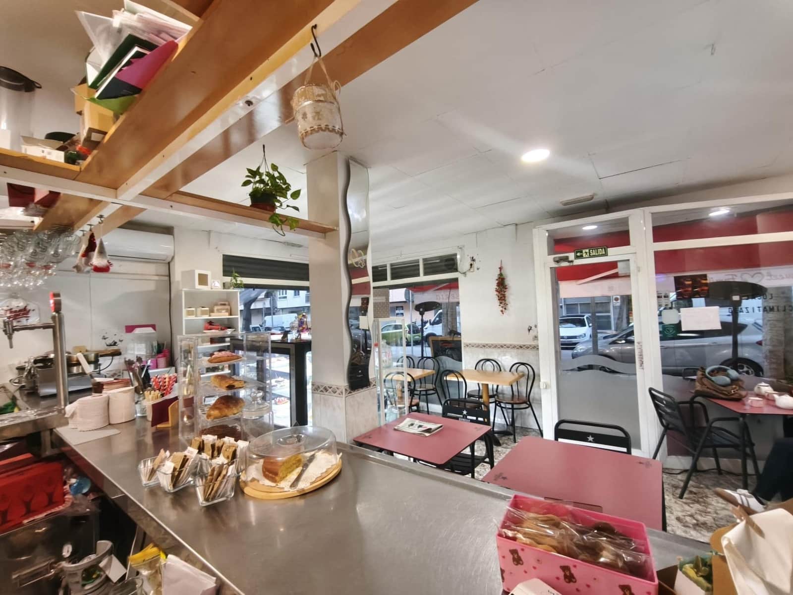 Commercial for sale in Palma de Mallorca - € 35,000 (Ref: 9690697)