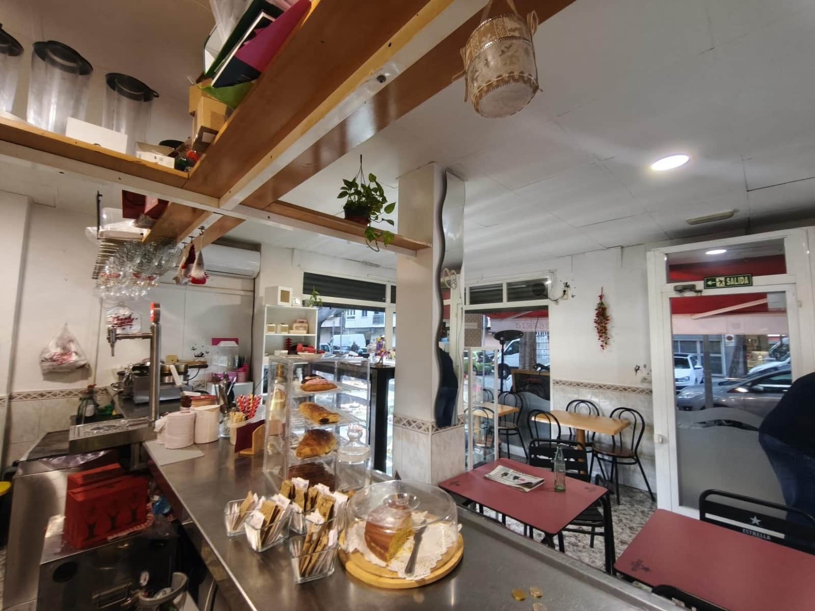 Commercial for sale in Palma de Mallorca - € 35,000 (Ref: 9690697)