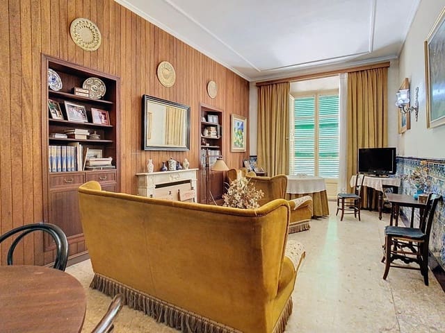 9 Zimmer Villa zu verkaufen in Manacor mit Garage - 1.100.000 € (Ref: 9698874)