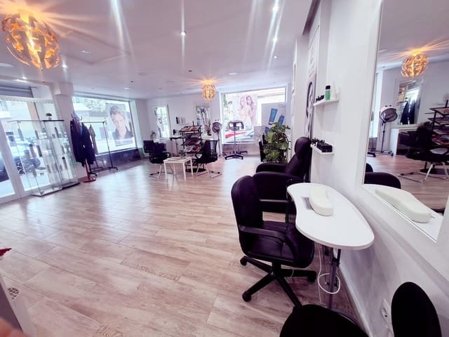 Commercieel te koop in Bons Aires, Palma de Mallorca met garage - € 49.000 (Ref: 9712058)