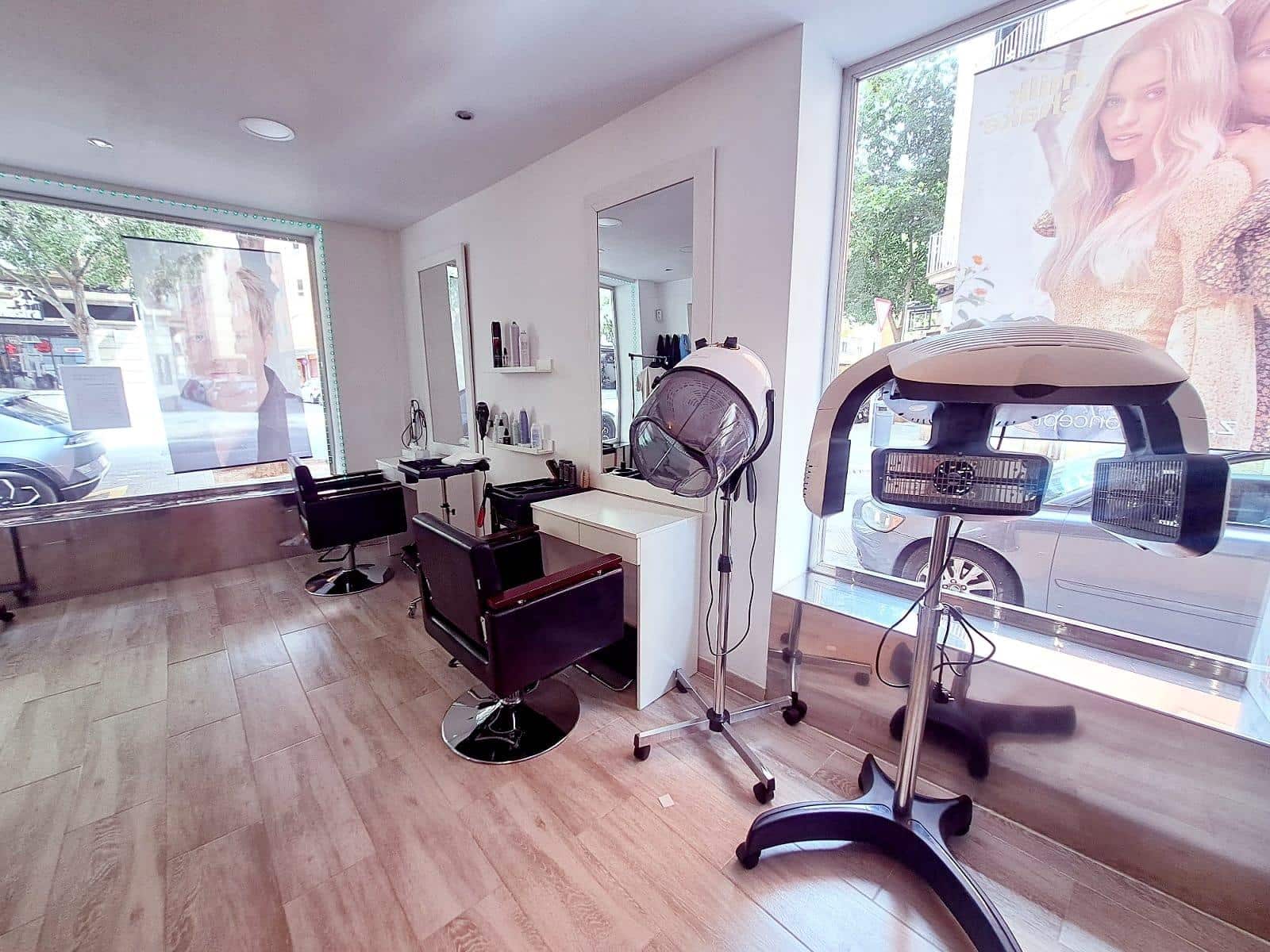 Kommersiell til salgs i Palma de Mallorca med garasje - € 49 000 (Ref: 9712058)