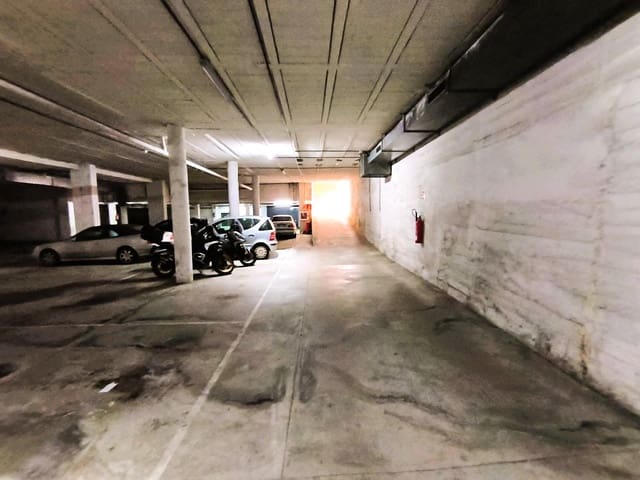 Autotalli myytävänä paikassa Andratx - 27 000 € (Ref: 9732226)