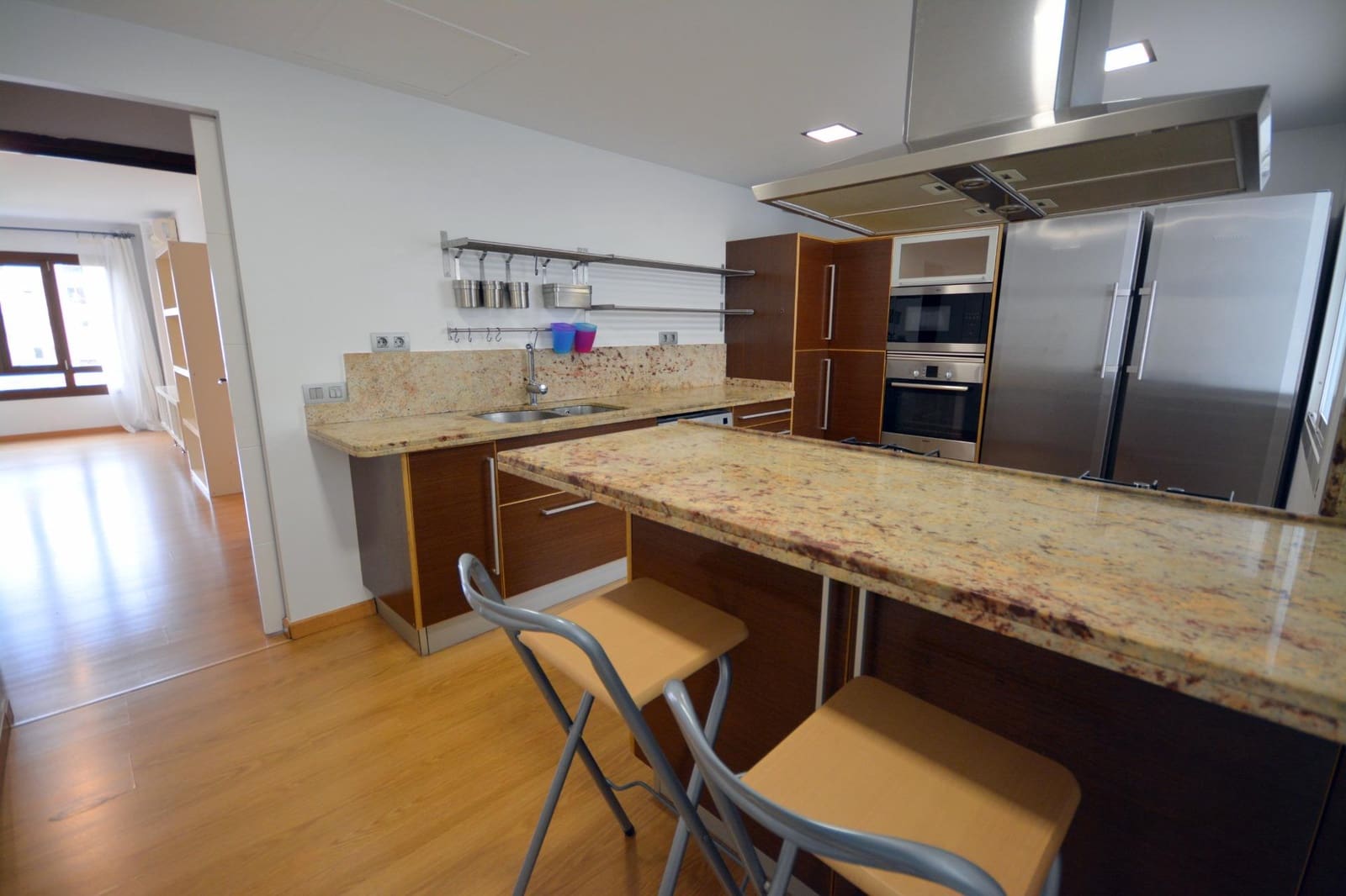 3 soveværelse Lejlighed til leje i Palma de Mallorca - € 1.700 (Ref: 9752123)