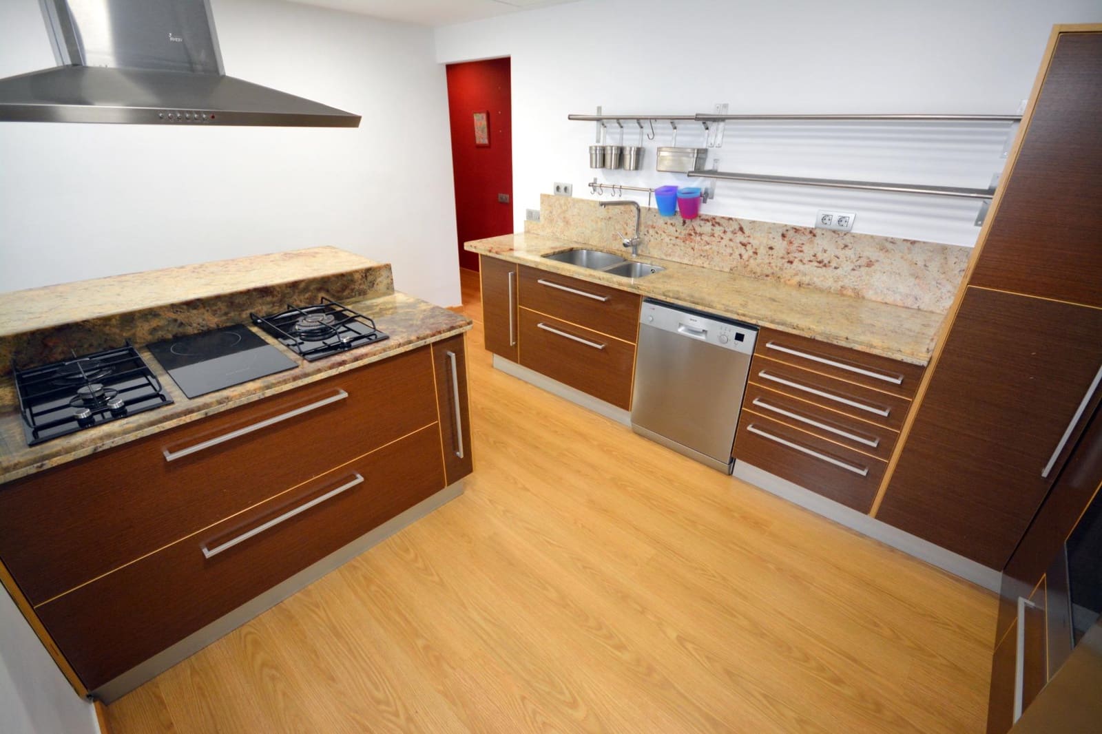 3 soveværelse Lejlighed til leje i Palma de Mallorca - € 1.700 (Ref: 9752123)