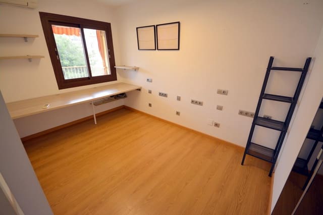 3 soveværelse Lejlighed til leje i Palma de Mallorca - € 1.700 (Ref: 9752123)