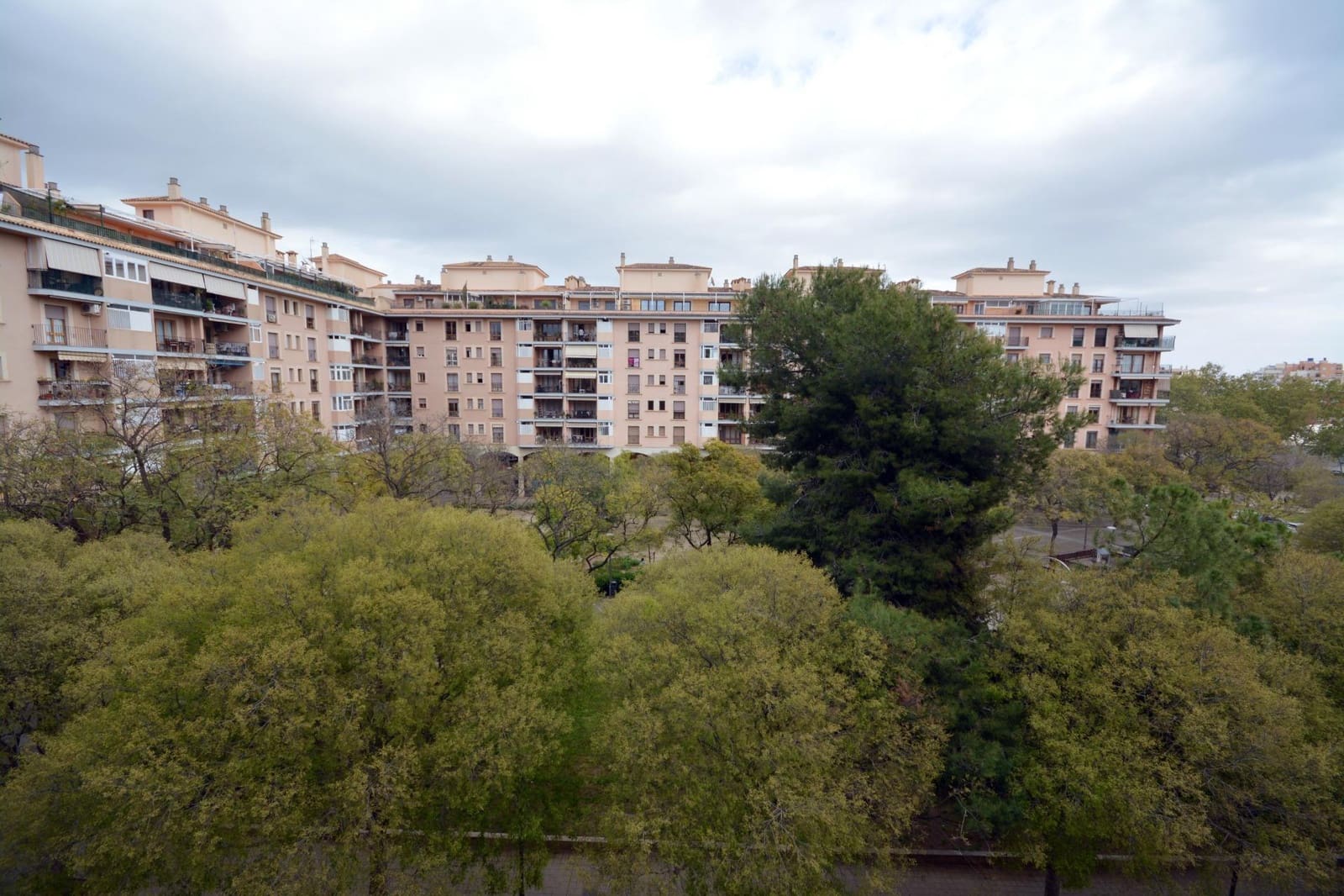 3 soveværelse Lejlighed til leje i Palma de Mallorca - € 1.700 (Ref: 9752123)