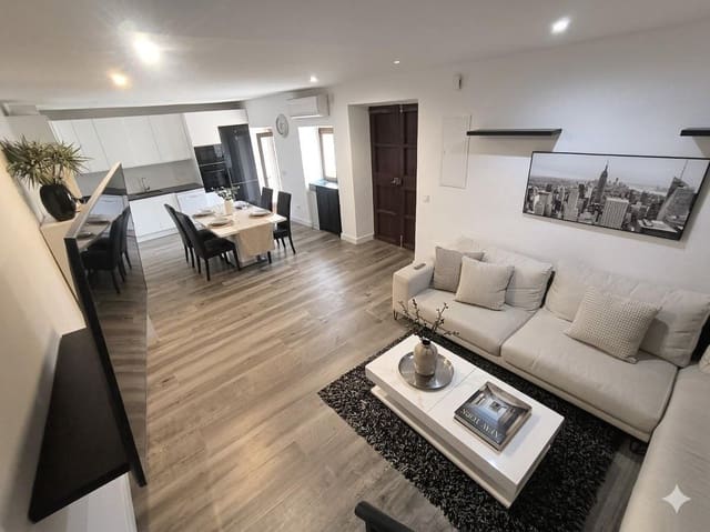 3 slaapkamer Rijtjeshuis te koop in Andratx - € 500.000 (Ref: 9755805)