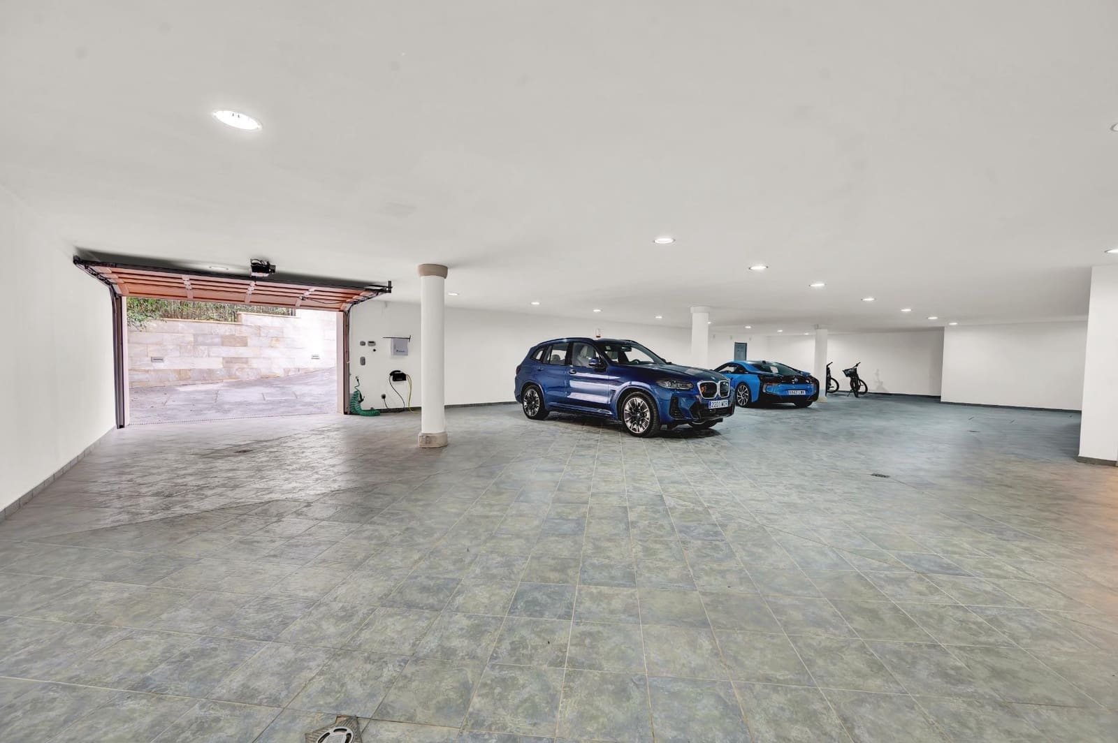 7 makuuhuone Huvila myytävänä paikassa Costa de la Calma mukana uima-altaan - 6 950 000 € (Ref: 9762062)