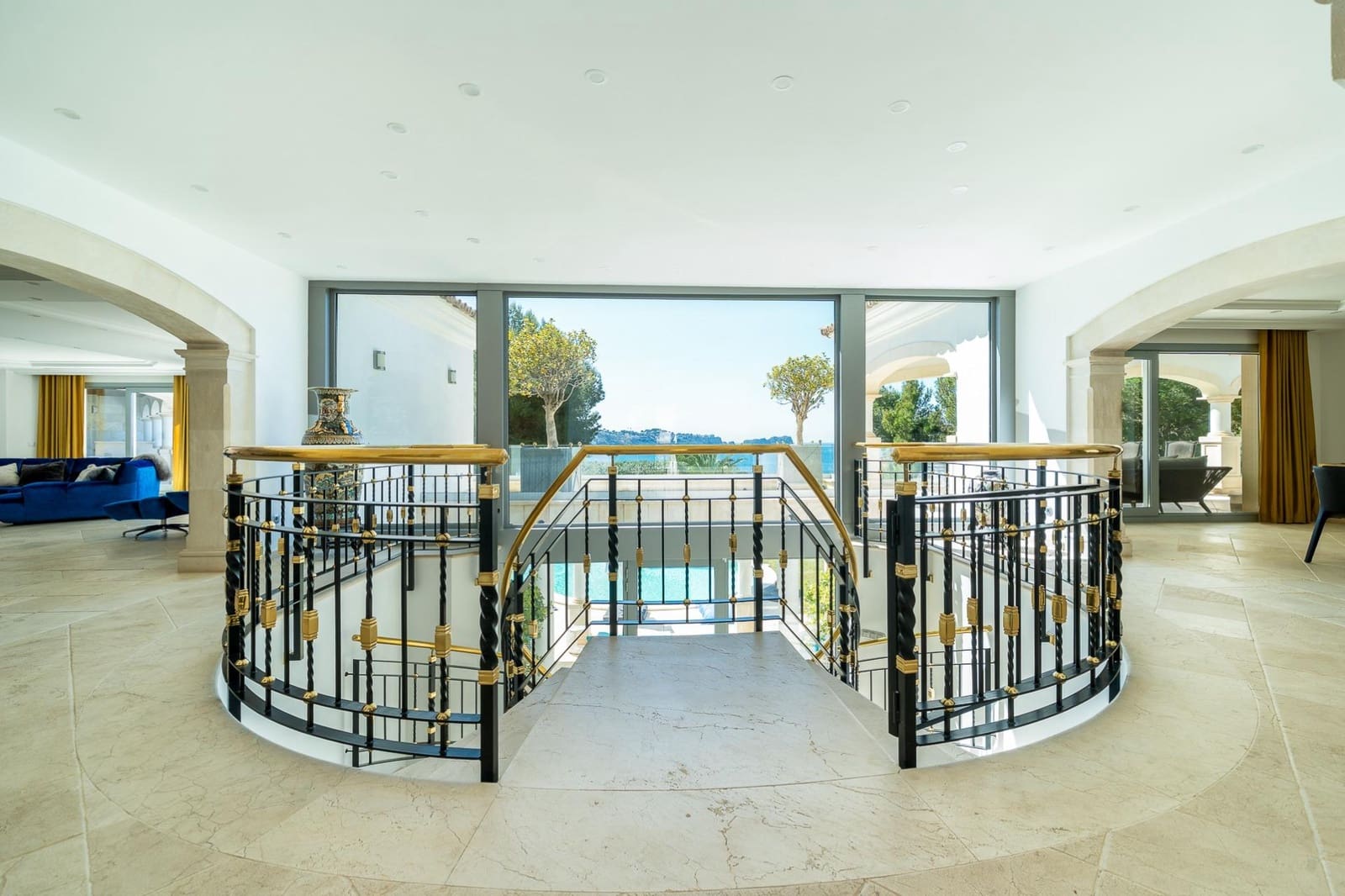 7 makuuhuone Huvila myytävänä paikassa Costa de la Calma mukana uima-altaan - 6 950 000 € (Ref: 9762062)