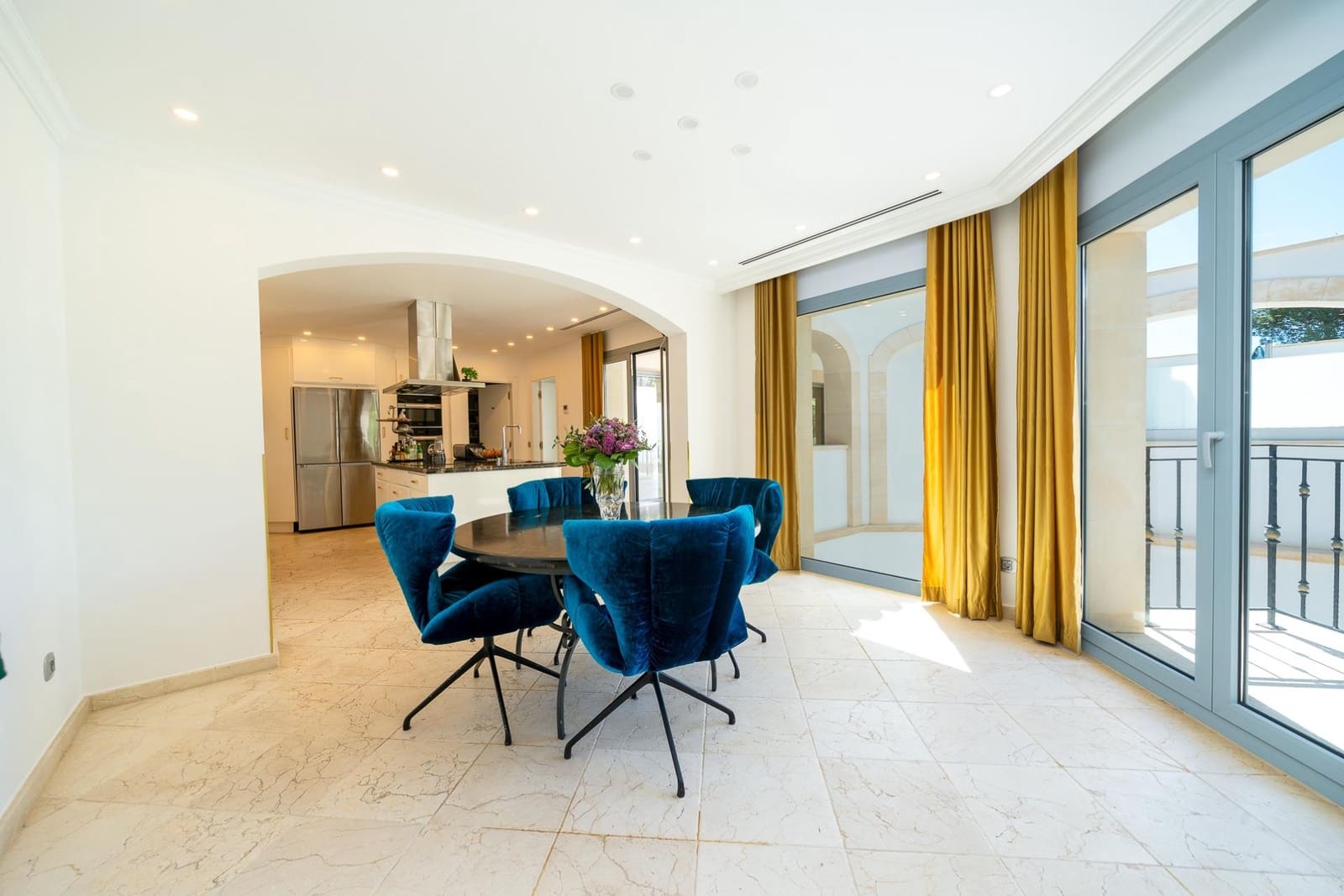 7 makuuhuone Huvila myytävänä paikassa Costa de la Calma mukana uima-altaan - 6 950 000 € (Ref: 9762062)