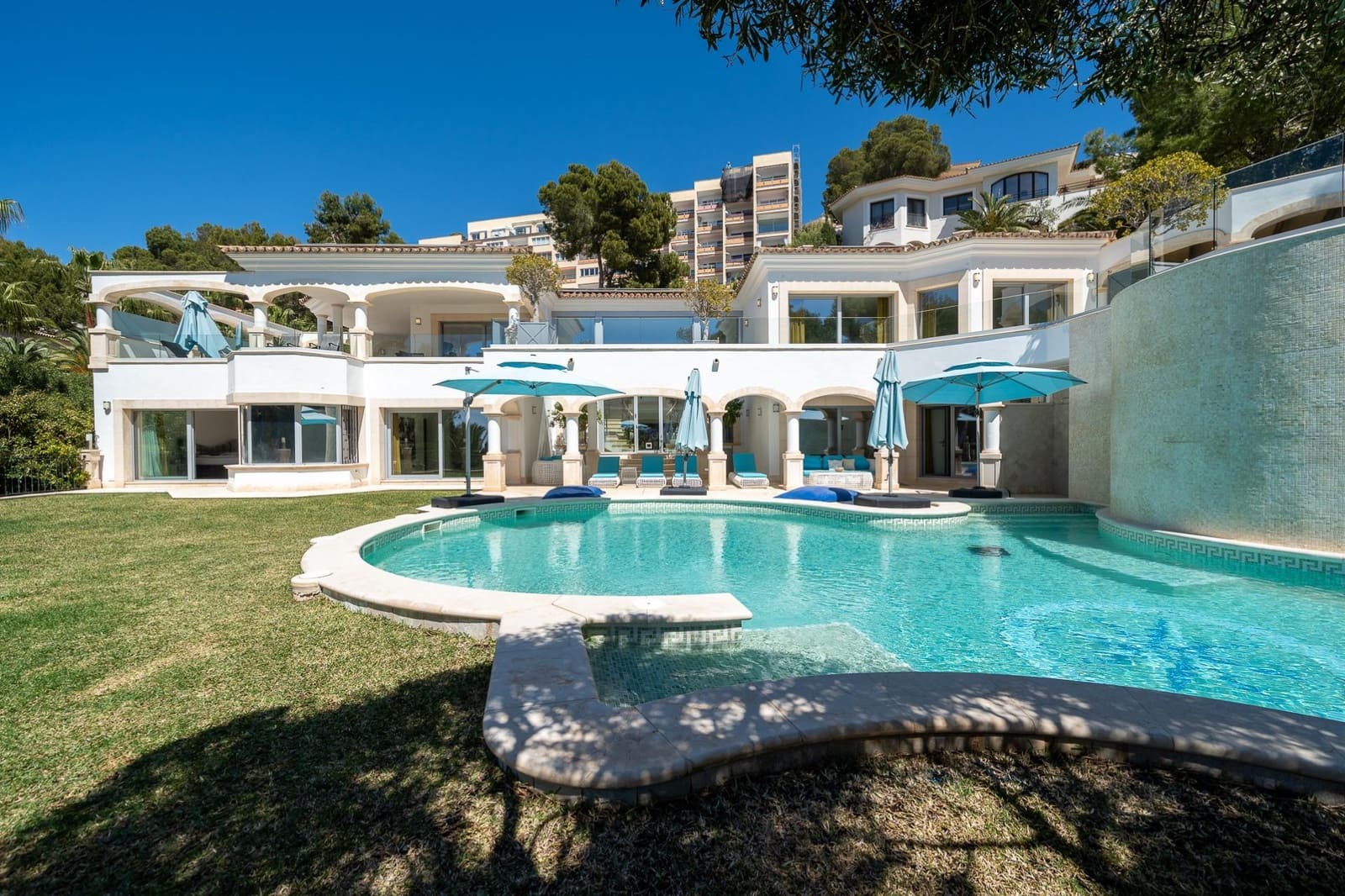 7 makuuhuone Huvila myytävänä paikassa Costa de la Calma mukana uima-altaan - 6 950 000 € (Ref: 9762062)