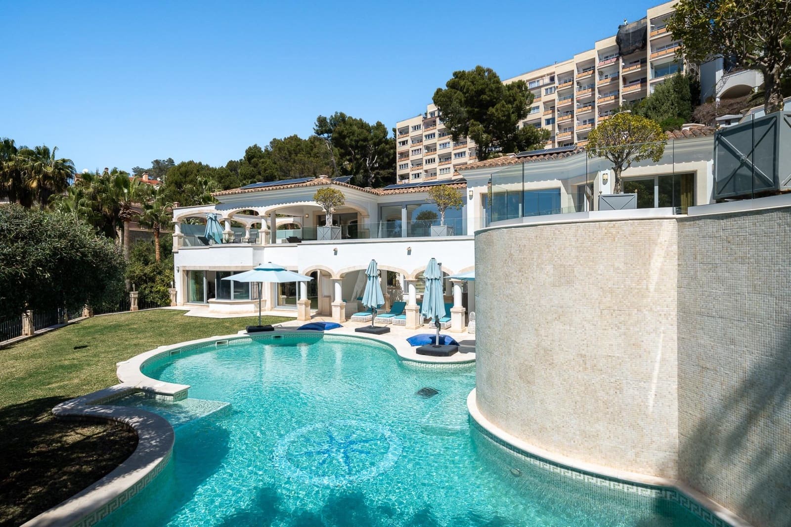 7 makuuhuone Huvila myytävänä paikassa Costa de la Calma mukana uima-altaan - 6 950 000 € (Ref: 9762062)