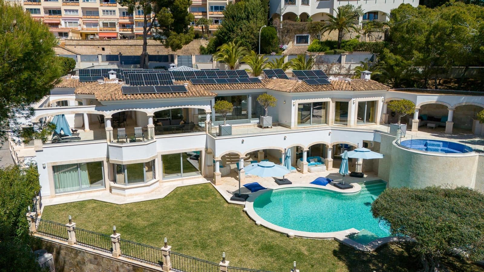 7 makuuhuone Huvila myytävänä paikassa Costa de la Calma mukana uima-altaan - 6 950 000 € (Ref: 9762062)