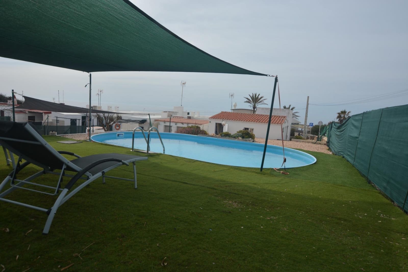 3 sypialnia Bungalow na sprzedaż w San Luis / Sant Lluis z basenem - 575 000 € (Ref: 9773161)