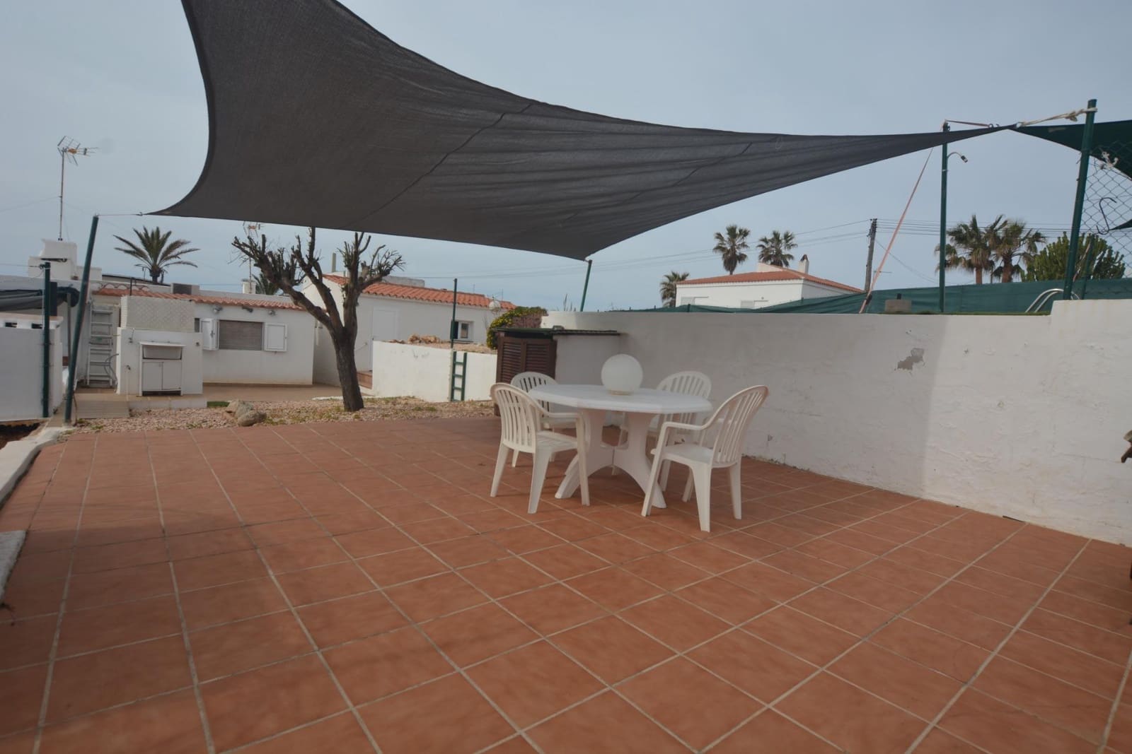 3 sypialnia Bungalow na sprzedaż w San Luis / Sant Lluis z basenem - 575 000 € (Ref: 9773161)