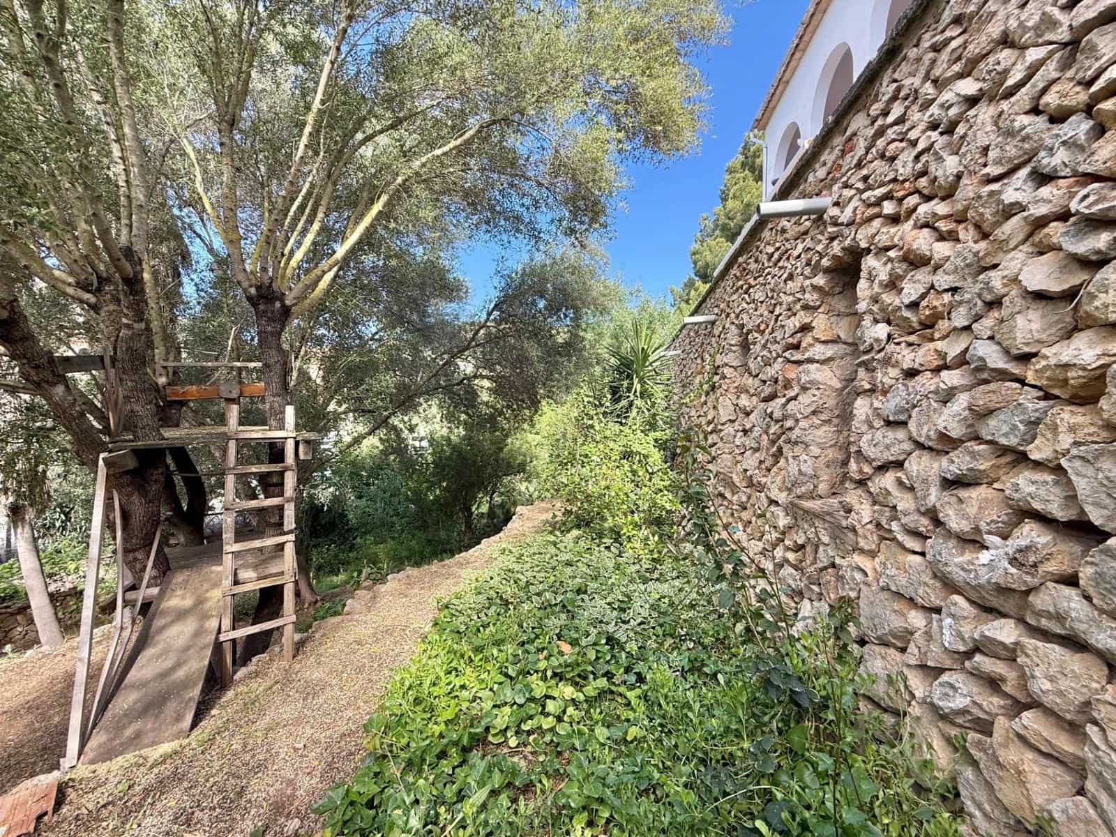 5 slaapkamer Villa te koop in Puerto de Andratx - € 1.800.000 (Ref: 9773162)