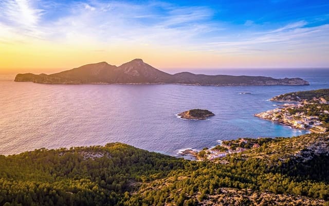 3 bedroom Apartment for sale in Sant Elm, Andratx with pool - € 1,300,000 (Ref: 9778259)