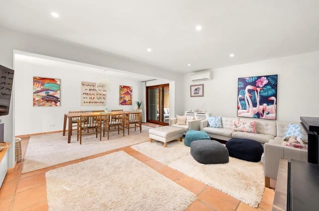 4 soverom Villa til salgs i Santa Ponsa, Calvià med svømmebasseng garasje - € 1 995 000 (Ref: 9778260)