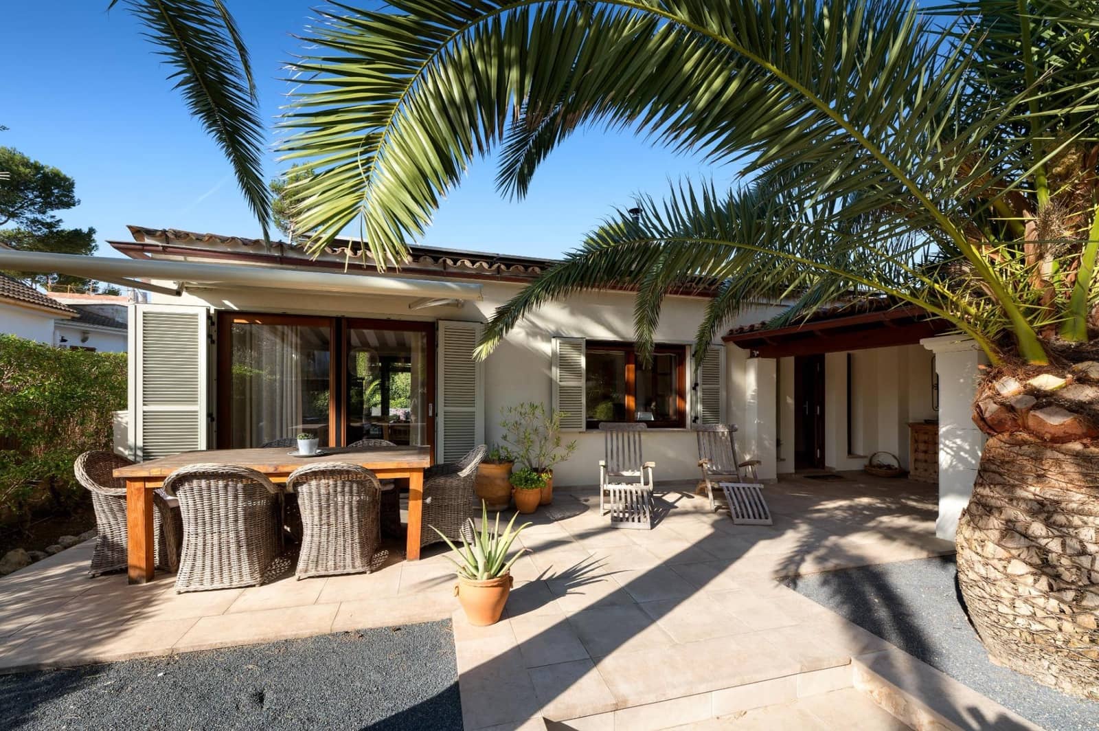 4 soverom Villa til salgs i Santa Ponsa med svømmebasseng garasje - € 1 995 000 (Ref: 9778260)