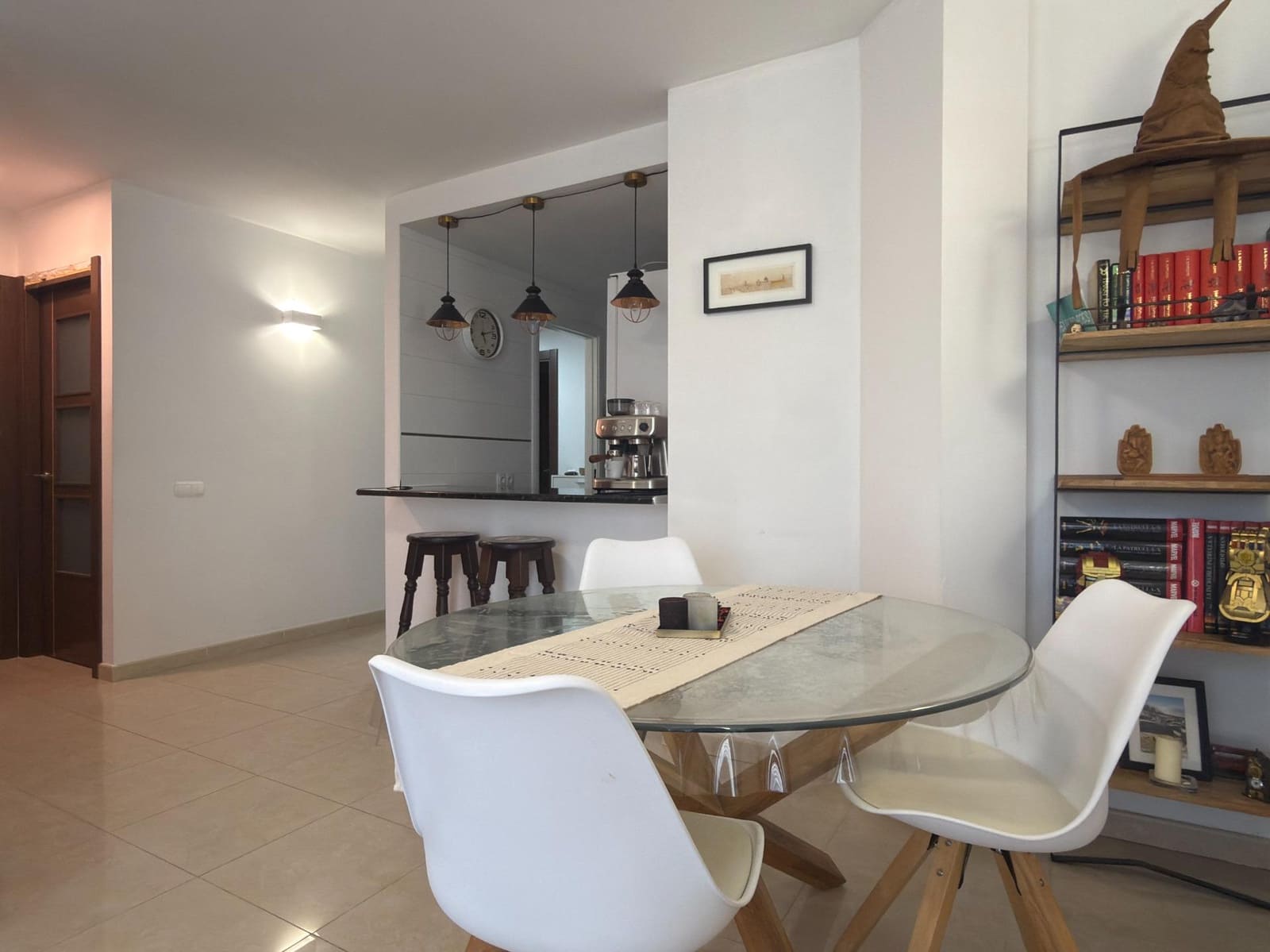 2 bedroom Flat for sale in Inca with garage - € 289,000 (Ref: 9794746)