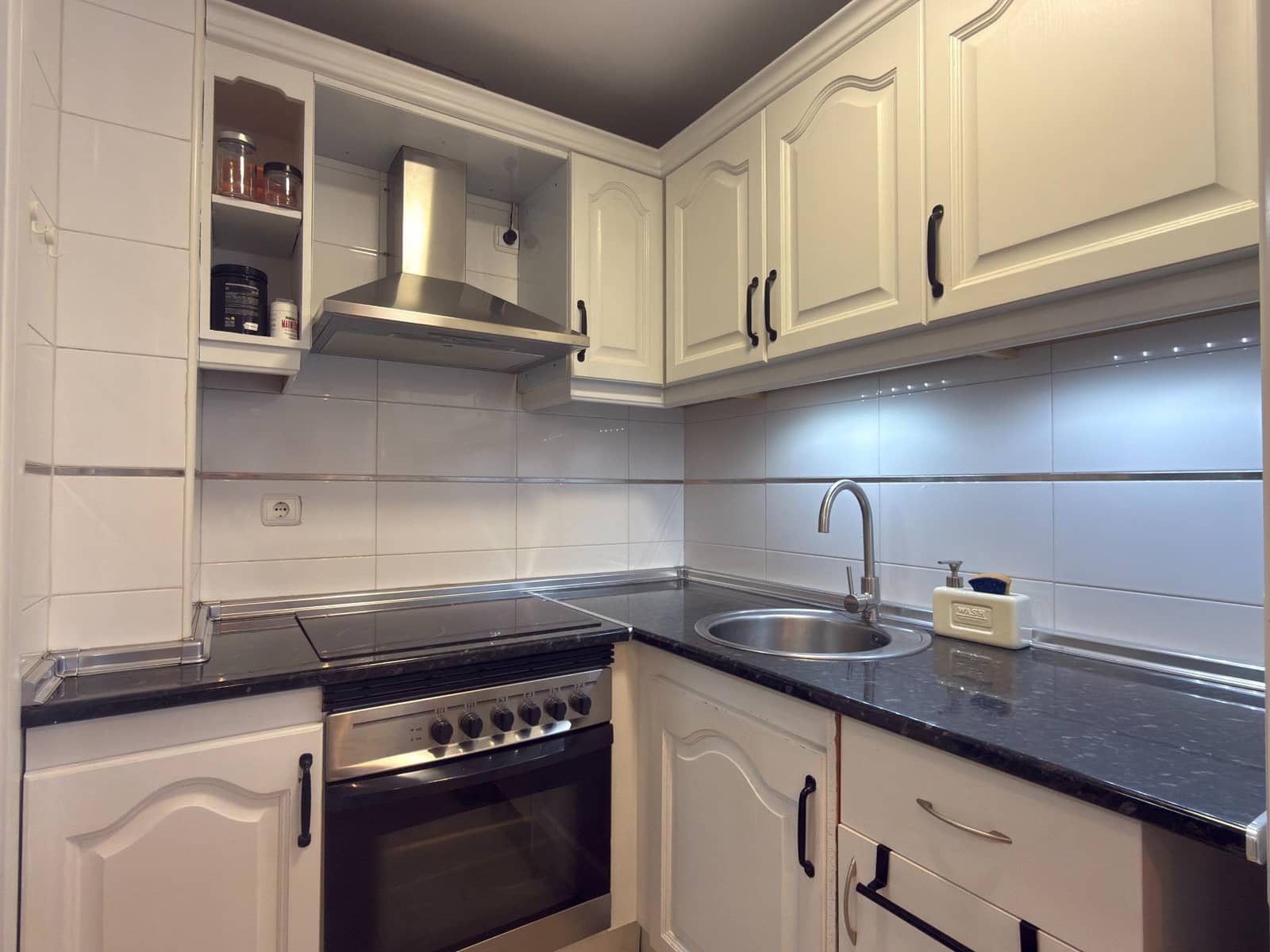 2 bedroom Flat for sale in Inca with garage - € 289,000 (Ref: 9794746)