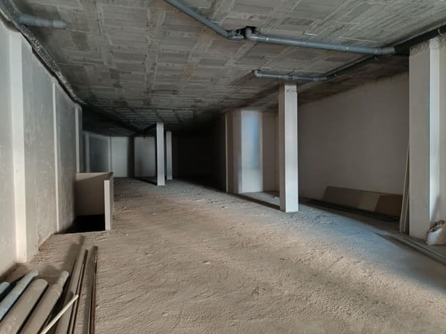 Komercyjne na sprzedaż w Manacor z garażem - 400 000 € (Ref: 9804384)