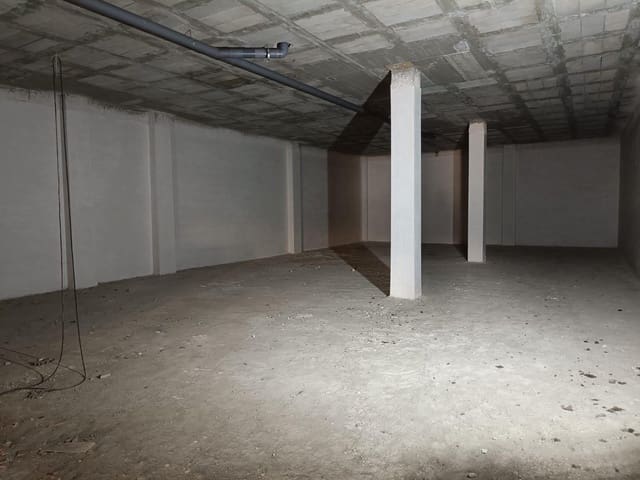 Commerciale in vendita in Manacor con garage - 375.000 € (Rif: 9804384)