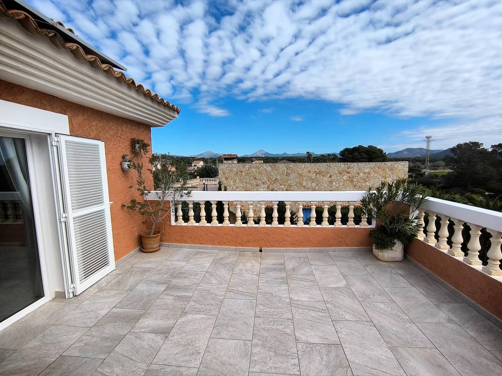 4 chambre Villa/Maison à vendre à El Toro / Port Adriano avec piscine garage - 1 590 000 € (Ref: 9808059)