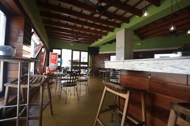 Yritys myytävänä paikassa El Migjorn Gran / Es Migjorn Gran - 940 000 € (Ref: 9808061)