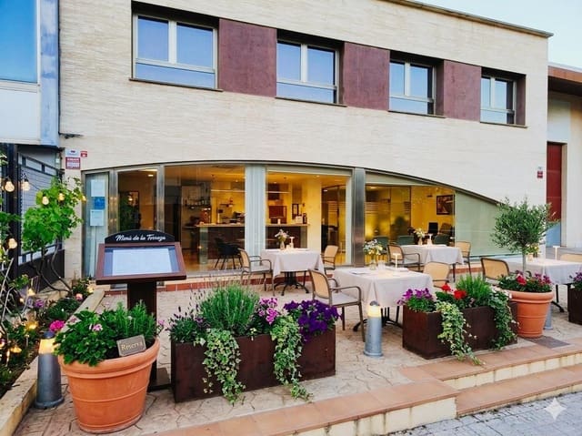 2 sypialnia Komercyjne do wynajęcia w Palma de Mallorca - 2 200 € (Ref: 9811999)