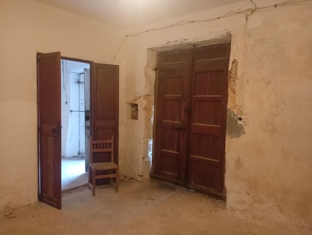 4 sypialnia Finka/Dom wiejski na sprzedaż w Manacor - 650 000 € (Ref: 9817971)