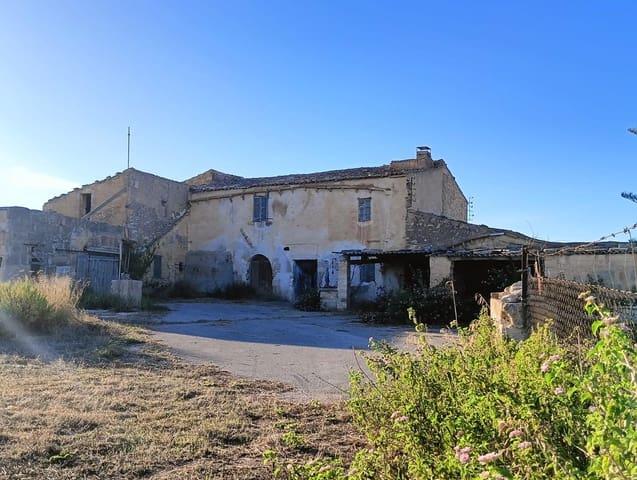 Finca/Casa Rural de 4 habitaciones en Manacor en venta - 650.000 € (Ref: 9817971)