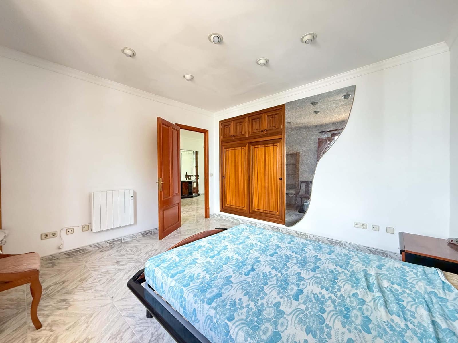 4 bedroom Villa for rent in Portocristo / Port de Manacor with garage - € 2,000 (Ref: 9820607)
