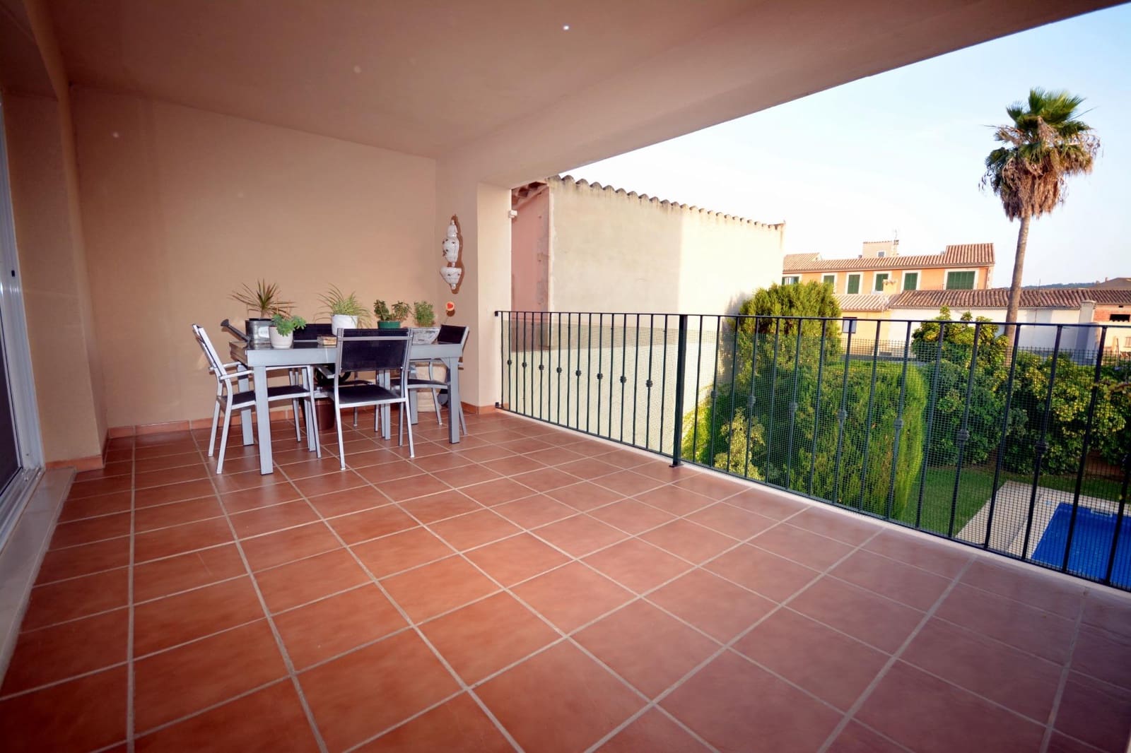 3 bedroom Flat for sale in Santa Maria del Cami with pool - € 620,000 (Ref: 9865265)