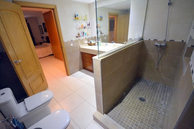 3 makuuhuone Asunto myytävänä paikassa Santa María del Camí mukana uima-altaan - 620 000 € (Ref: 9865265)
