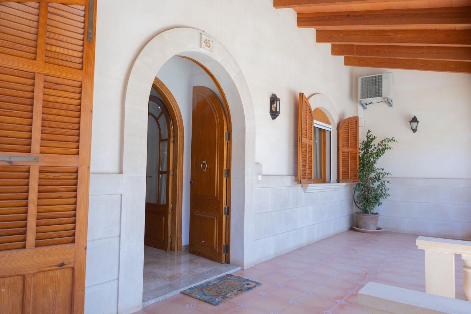 3 bedroom Villa for sale in Ses Salines with pool garage - € 1,500,000 (Ref: 9873610)