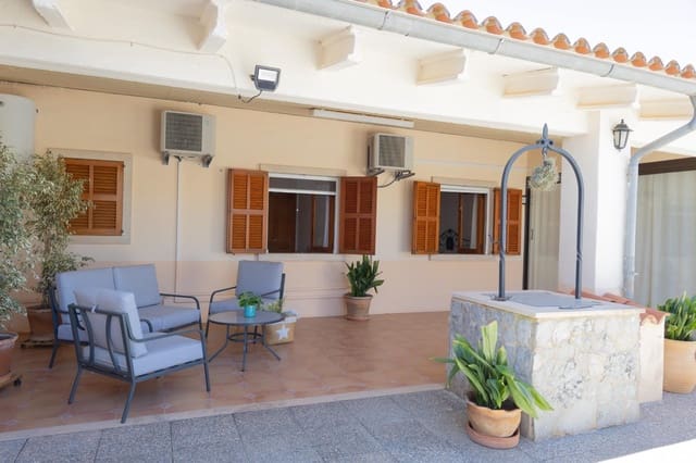 3 chambre Villa/Maison à vendre à Ses Salines avec piscine garage - 1 500 000 € (Ref: 9873610)