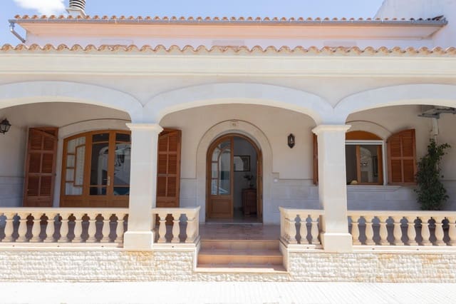 3 chambre Villa/Maison à vendre à Ses Salines avec piscine garage - 1 500 000 € (Ref: 9873610)