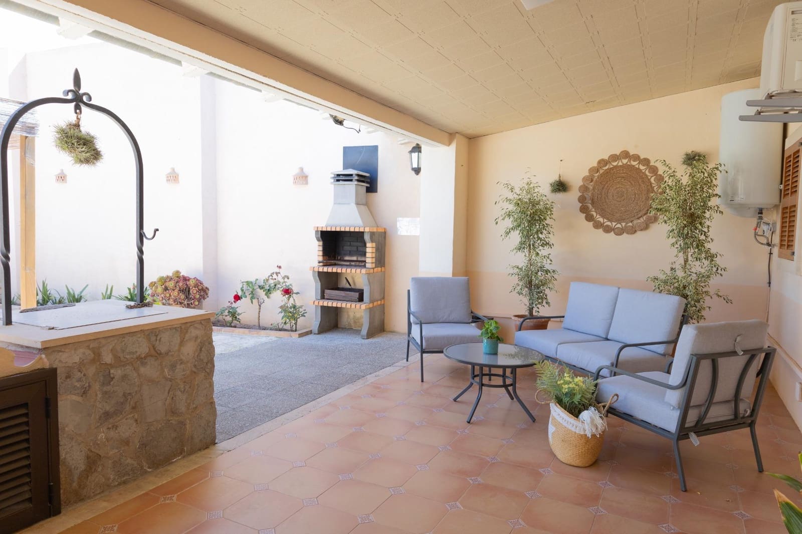 3 bedroom Villa for sale in Ses Salines with pool garage - € 1,500,000 (Ref: 9873610)