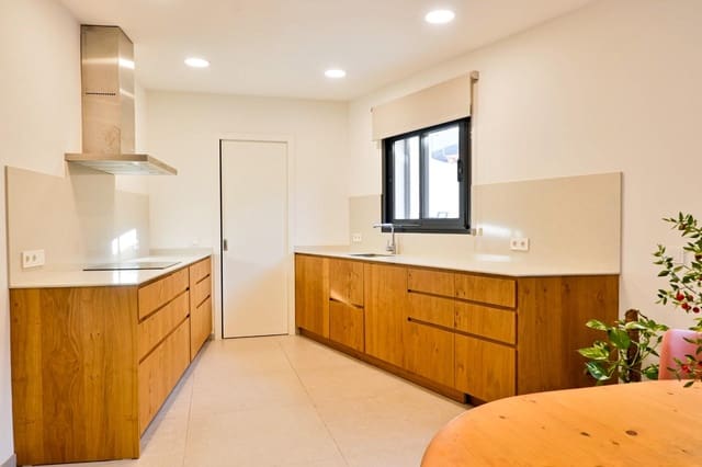 Adosado de 4 habitaciones en Artà en venta con garaje - 795.000 € (Ref: 9884909)